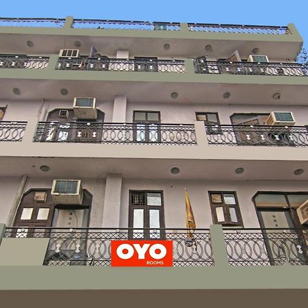 Flagship Hotel Decent Stay Near Pvr Vikaspuri Delhi New Delhi Extérieur photo