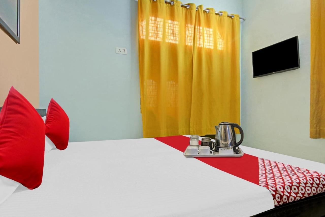Flagship Hotel Decent Stay Near Pvr Vikaspuri Delhi New Delhi Extérieur photo