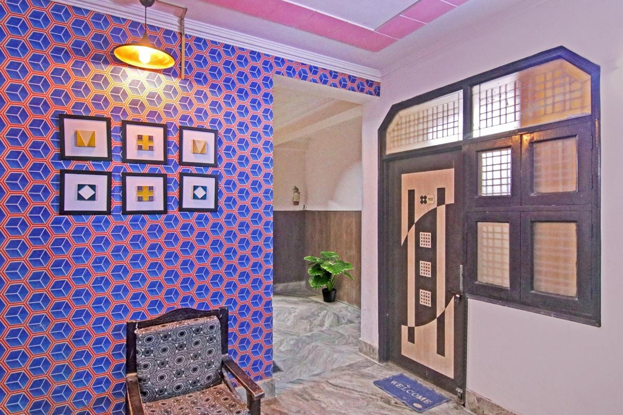 Flagship Hotel Decent Stay Near Pvr Vikaspuri Delhi New Delhi Extérieur photo