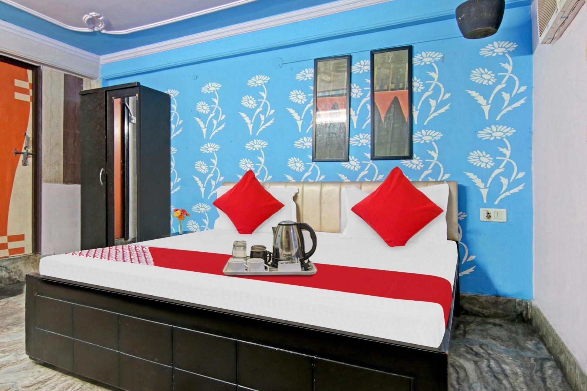 Flagship Hotel Decent Stay Near Pvr Vikaspuri Delhi New Delhi Extérieur photo